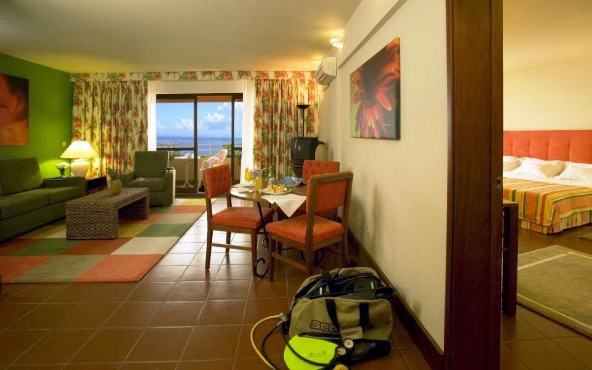 imagini hotel PESTANA BAY